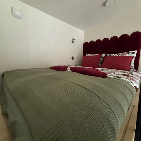 Sokolska Towers Apartment *